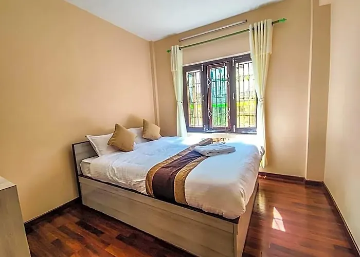 Cozy 2bhk Near Nagarjun Forest 2*