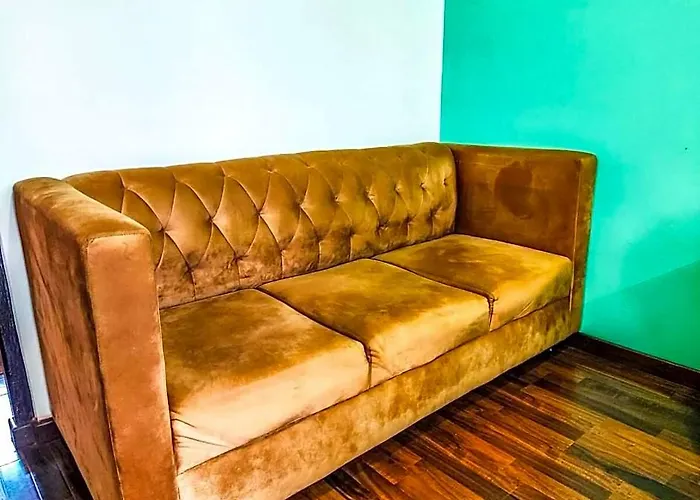 Hotel Cozy 2bhk Near Nagarjun Forest