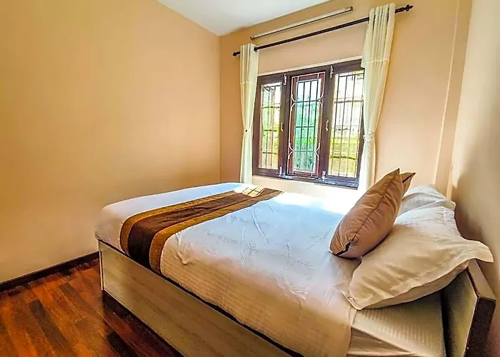 Cozy 2bhk Near Nagarjun Forest